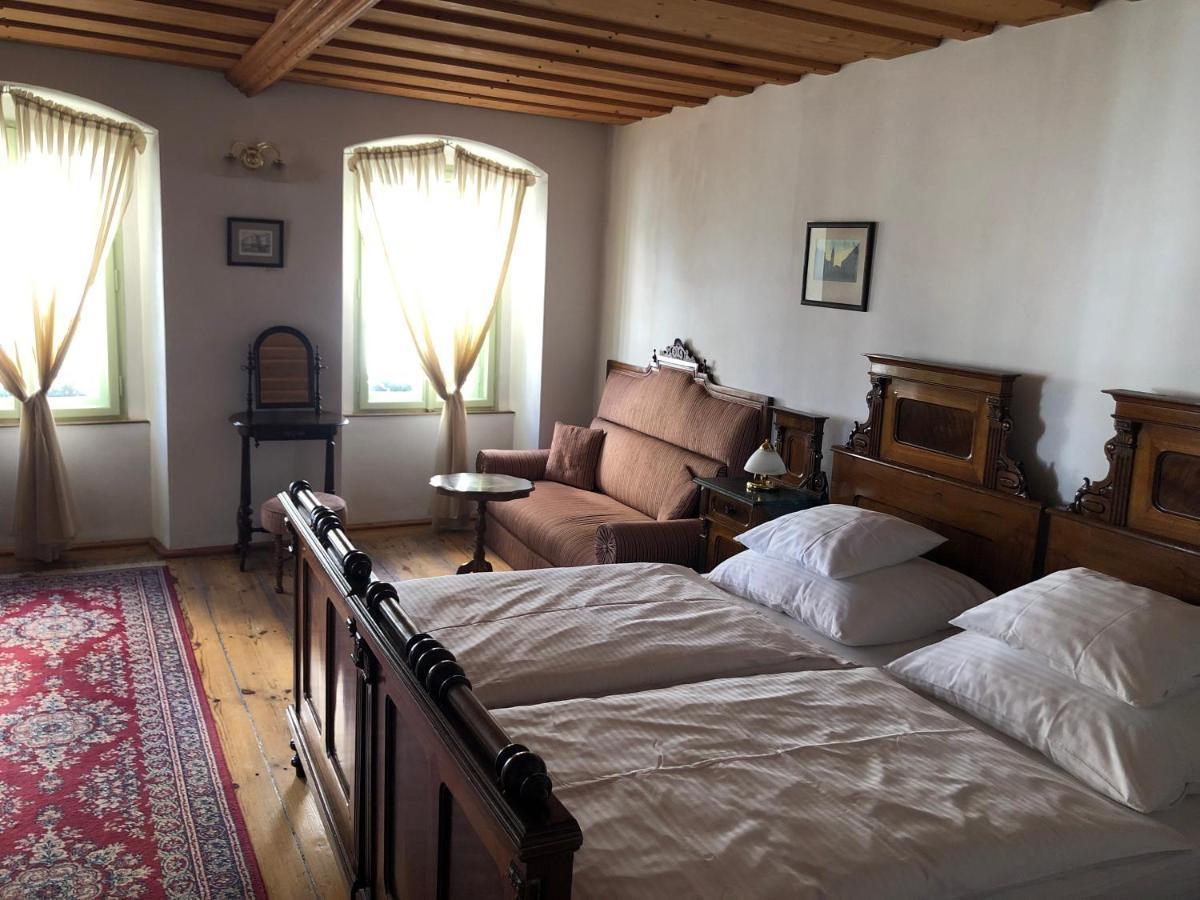 Pod Vezi Apartment